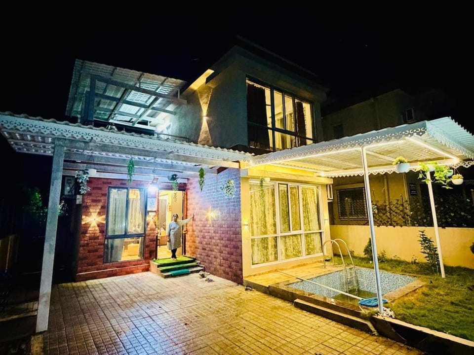 Swastik Villa 119 Couple and Family Pool Villa Villa in Maharashtra