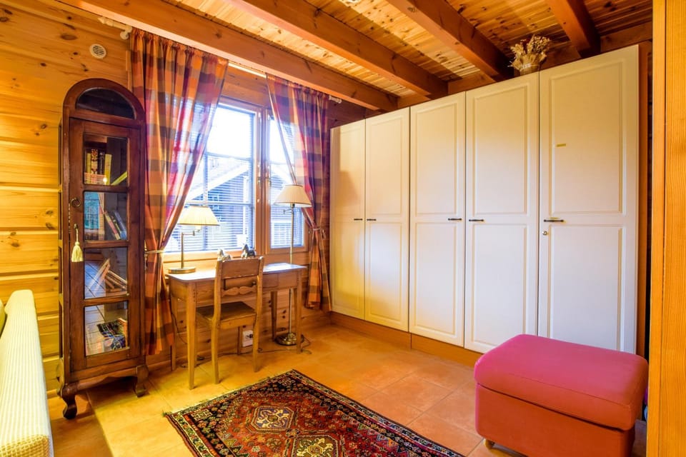 Tahkontuikku House in Finland