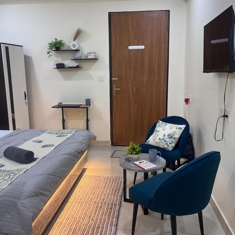 Amber studio, Airport, WTP, Netflix Apartment in Jaipur