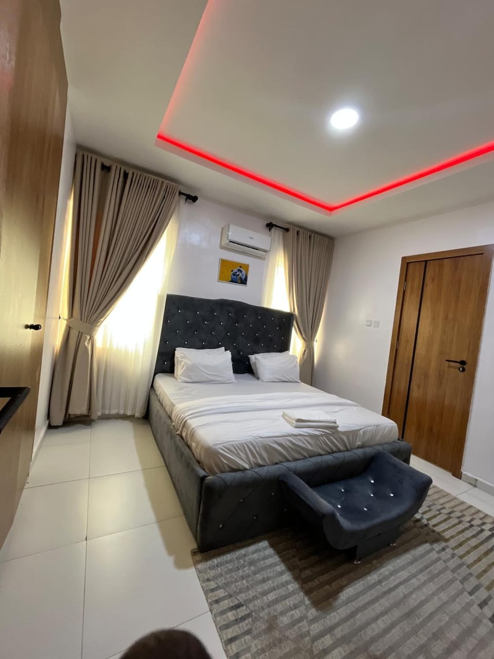 Waterfront 3BR Lekki Lagoon View Apartment in Lagos, Nigeria