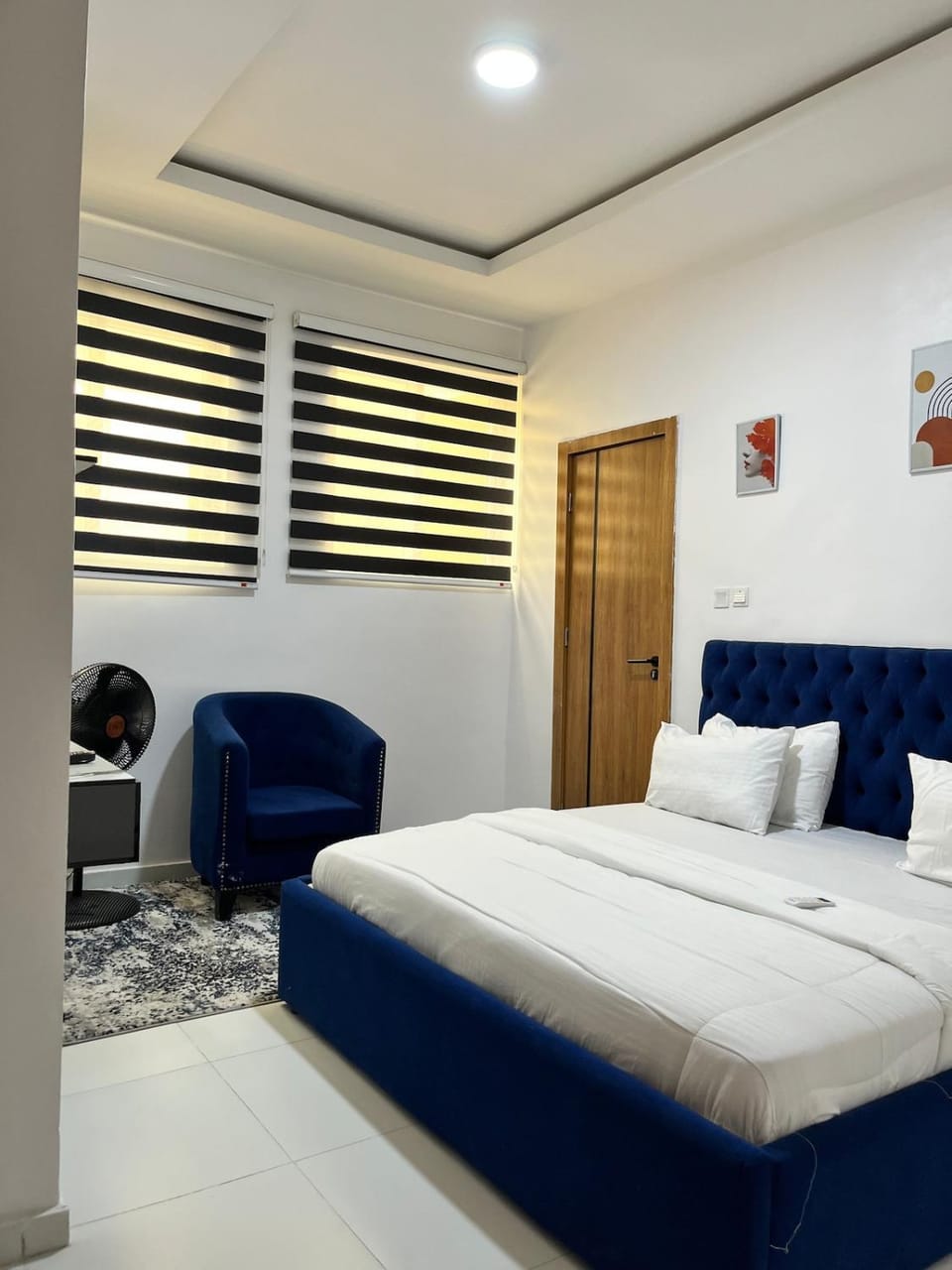 Waterfront 3BR Lekki Lagoon View Apartment in Lagos, Nigeria