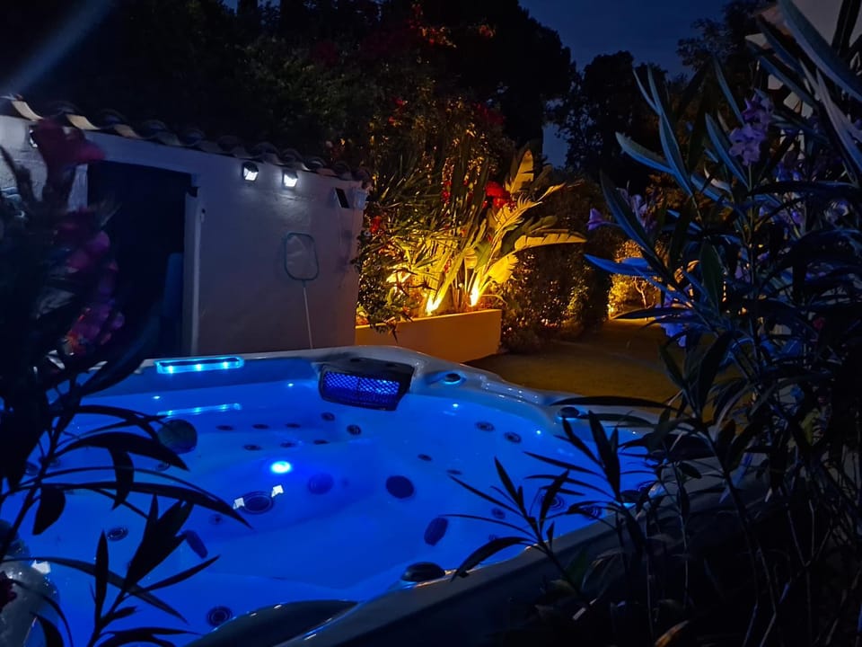 La Petite Bergerie Villa in Saint-Raphael