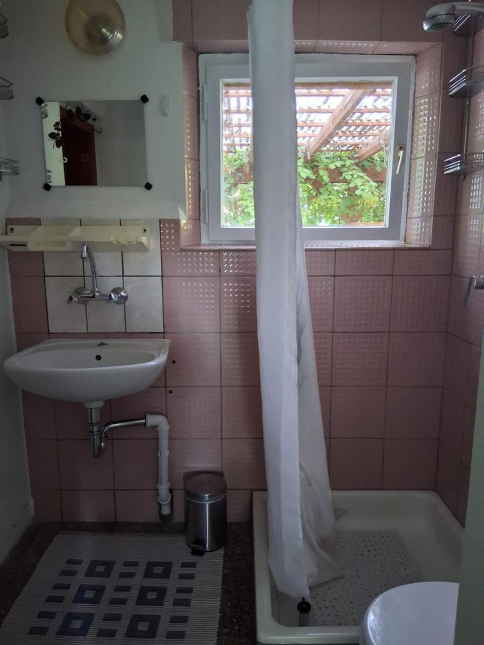 Bungalow im Künstlergarten Apartment in Saxony