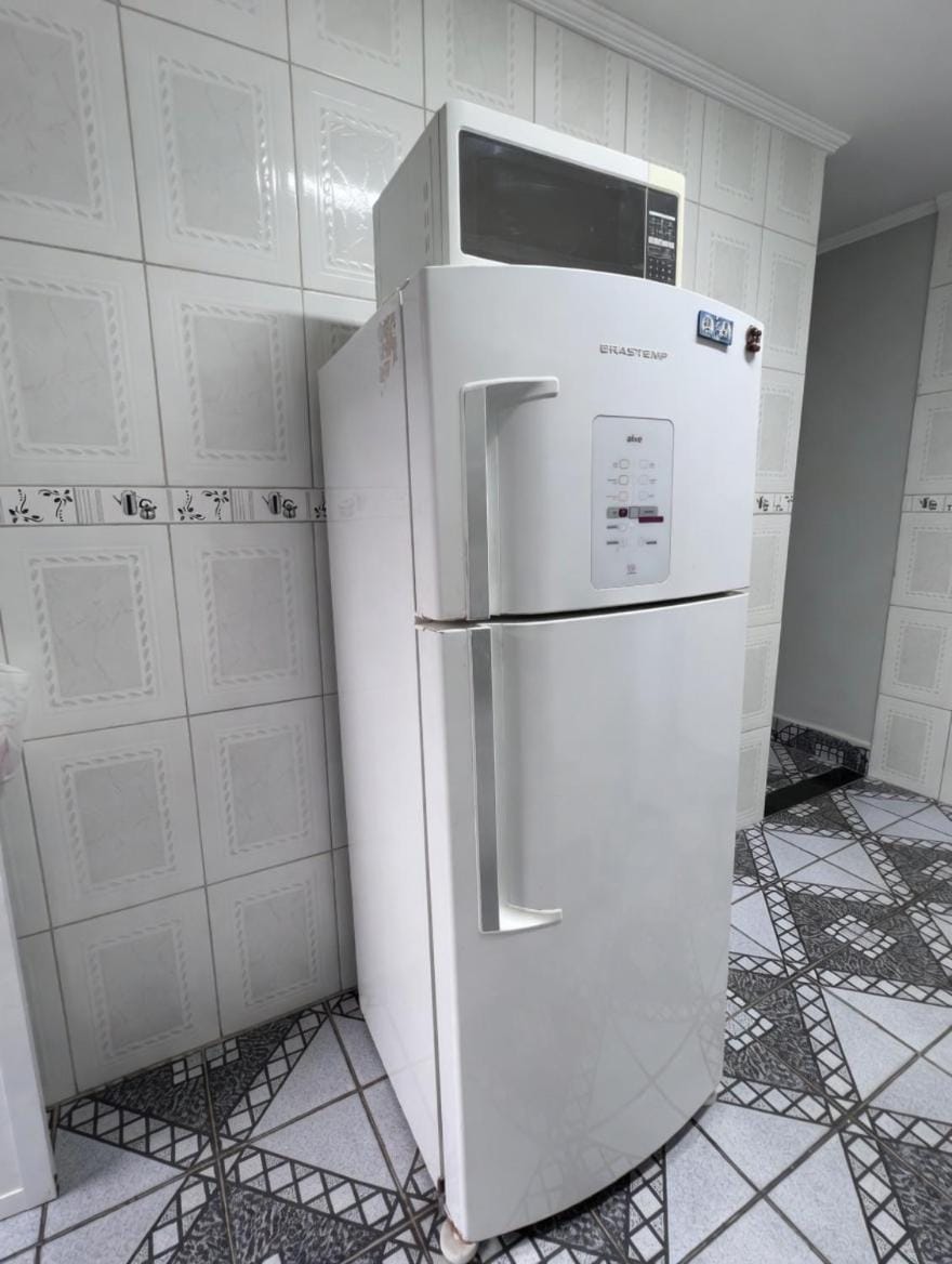 Casa com churrasqueira para até 12 pessoas 50m do mar Apartment in State of São Paulo