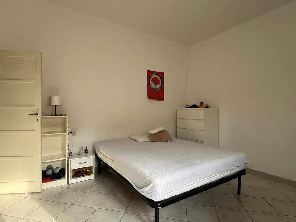 Station-Front Room Vacation rental in Bologna