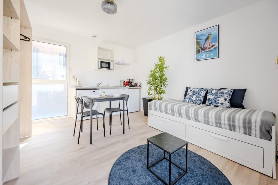 2 Studios au même étage avec parking Apartment in Toulon