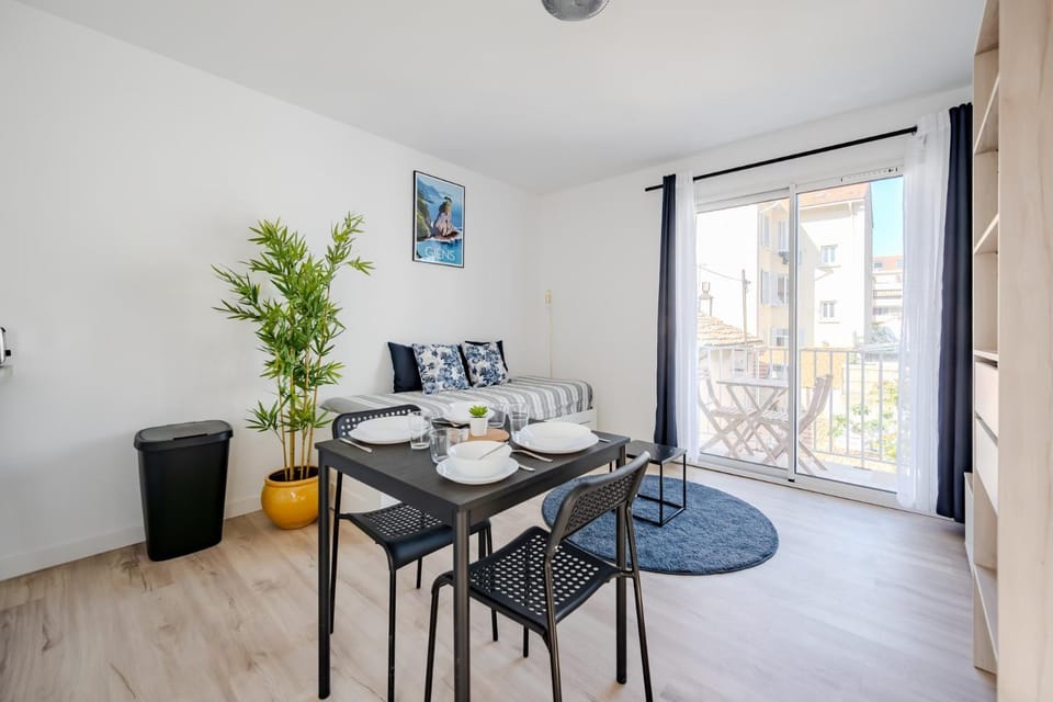 2 Studios au même étage avec parking Apartment in Toulon
