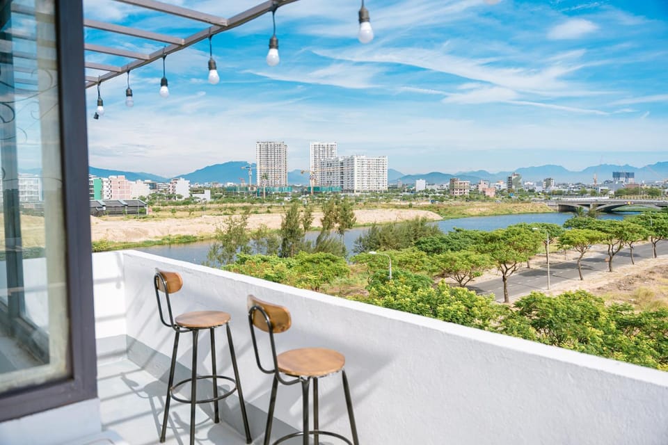 Bird's eye view, View (from property/room), Balcony/Terrace, City view, Mountain view, River view, Street view