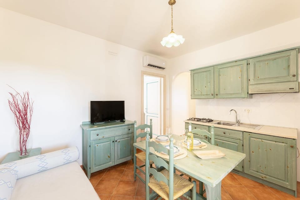 Relax at Res del Maria Rosaria-2Bed Apt T5 sleeps5 Apartment in Orosei