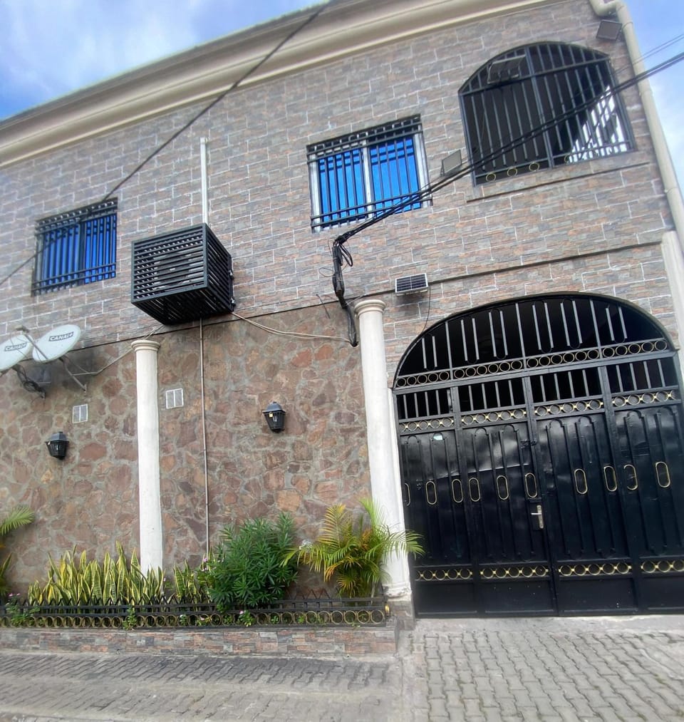 La bienveillance votre confort notre priorite Apartment in Brazzaville