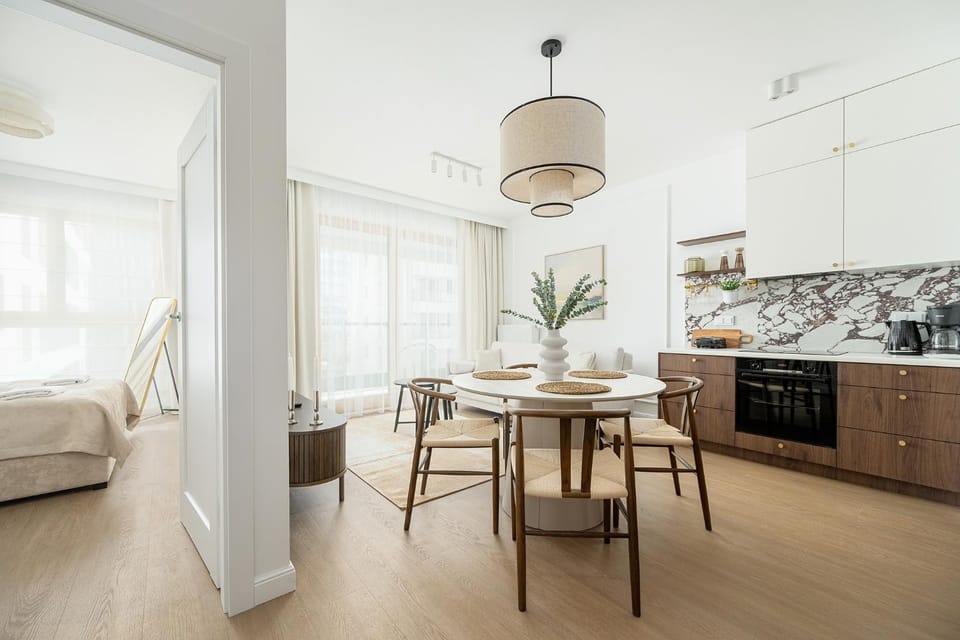 Kitchen or kitchenette, Living room, Dining area, Bedroom