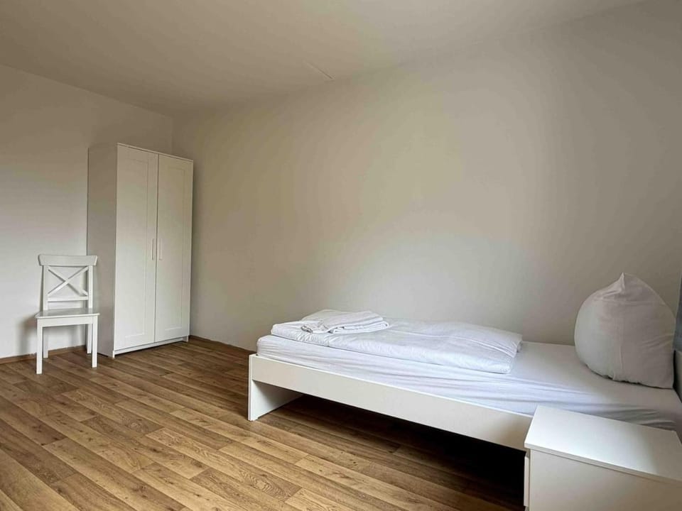 SAD193 geräumige Monteurwohnung Apartment in Bavaria