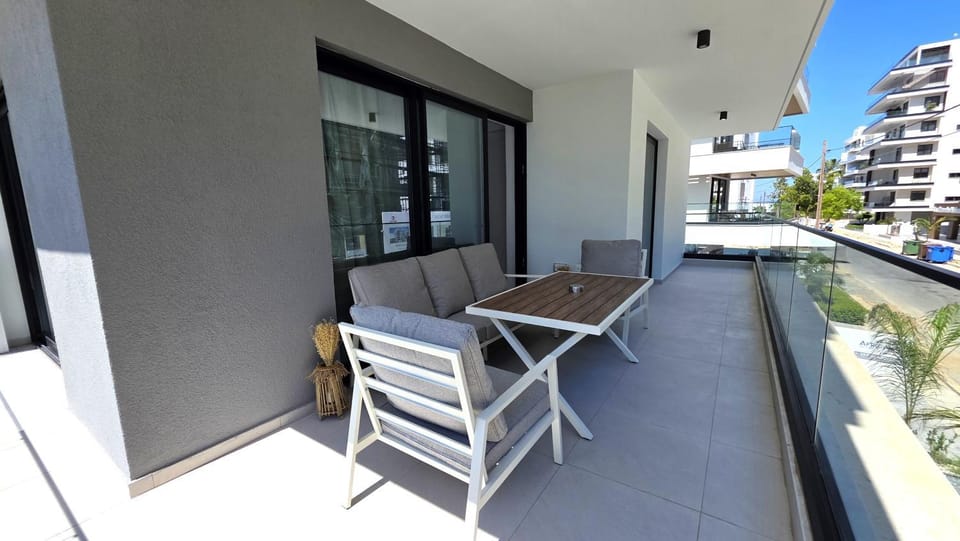Property building, Day, View (from property/room), Balcony/Terrace, Seating area