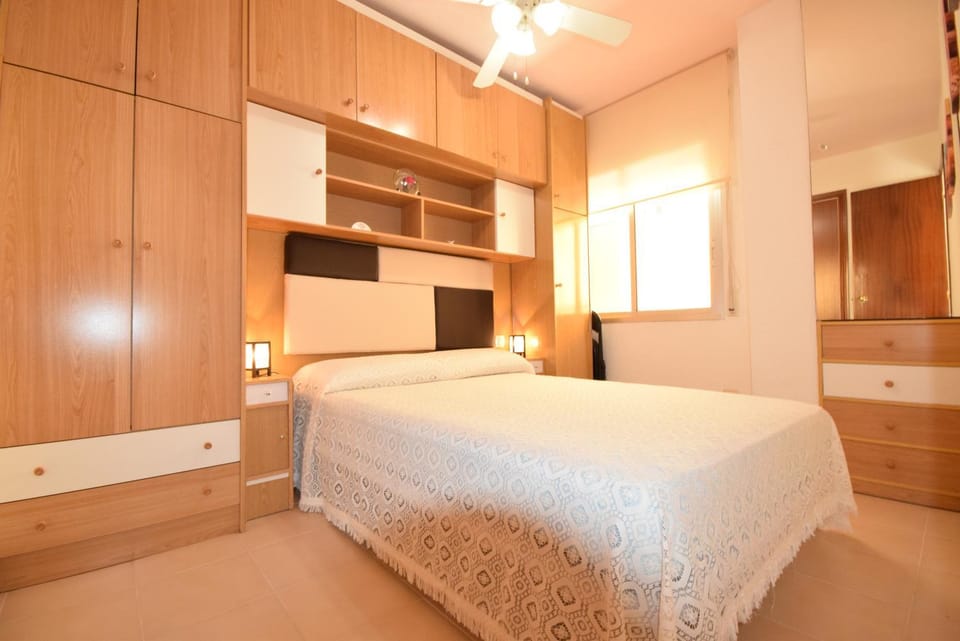 Adriático Beach Apartment in La Pineda