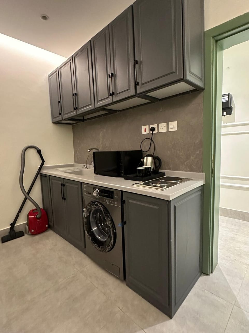 Cozy apartment just 4 minutes from Al-Haram parking lots Apartment in Medina