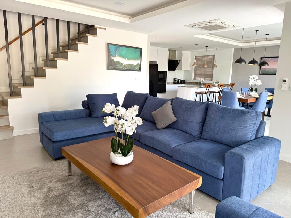 Zensiri Luxury Privat Pool Villa Prime Midtown Villa in Pattaya City