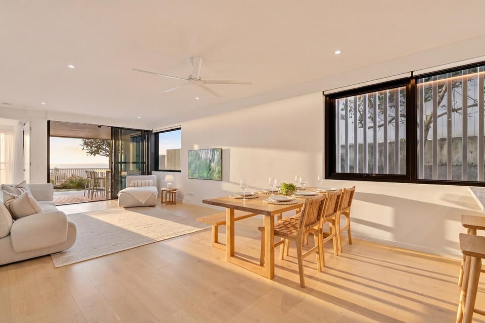 First Bay - Absolute Beach Front Luxury Apt Coolum Apartment in Coolum Beach