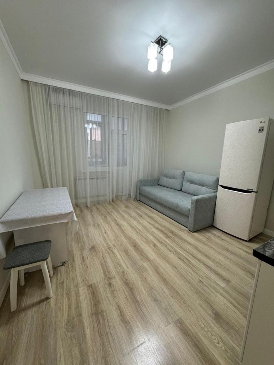 Квартира у Ботанического сада Apartment in Kazakhstan
