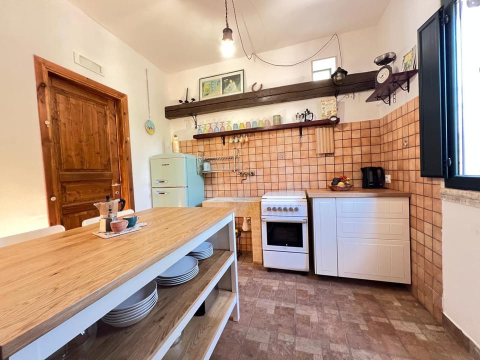 Zingarello Farm House House in Apulia