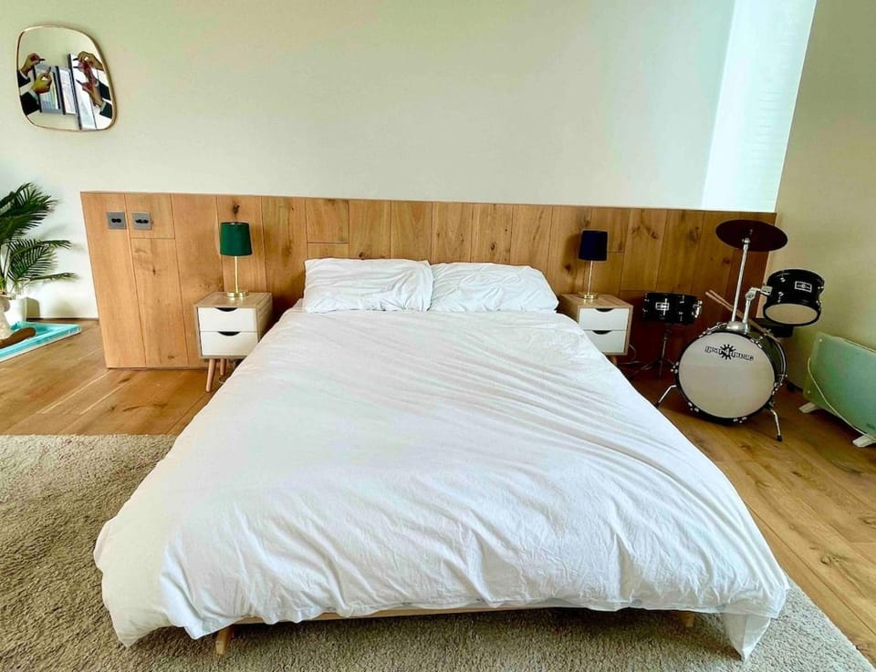 Hip East London luxury townhouse with Roof Deck Villa in London Borough of Islington