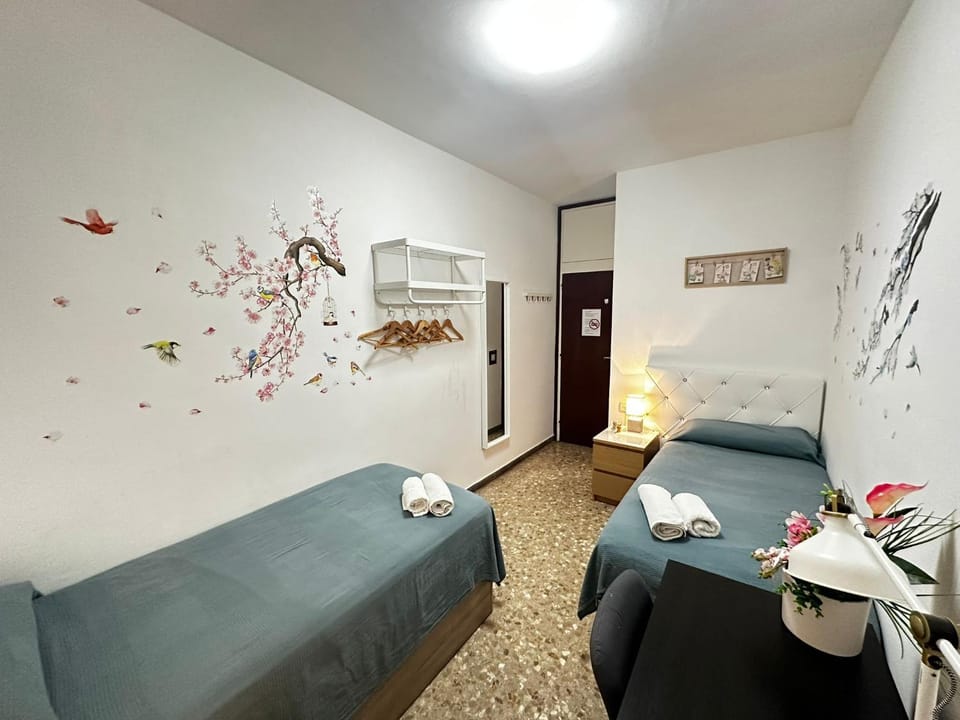 Habitaciones Sepulved Bed and Breakfast in Barcelona