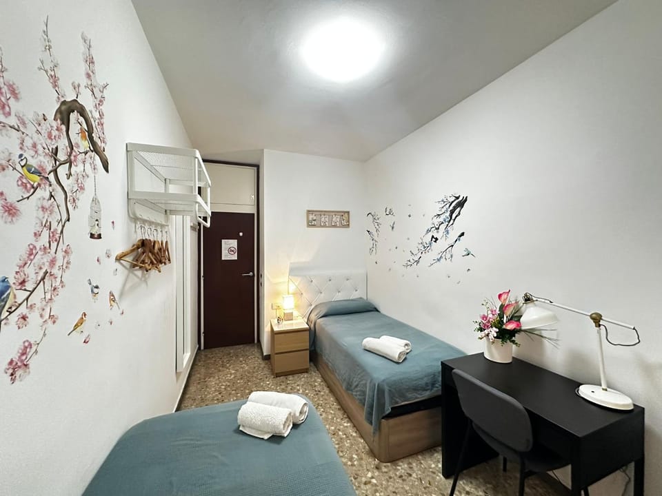 Habitaciones Sepulved Bed and Breakfast in Barcelona