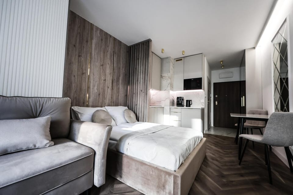 Apartamenty ARTE - Rezydencja Ogród Saski 33 - Faktura VAT Apartment in Masovian Voivodeship