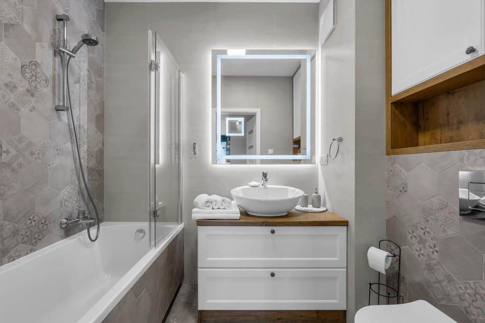 Praga Apt - 57m2, Parking, Balcony - by Rentujemy Apartment in Warsaw