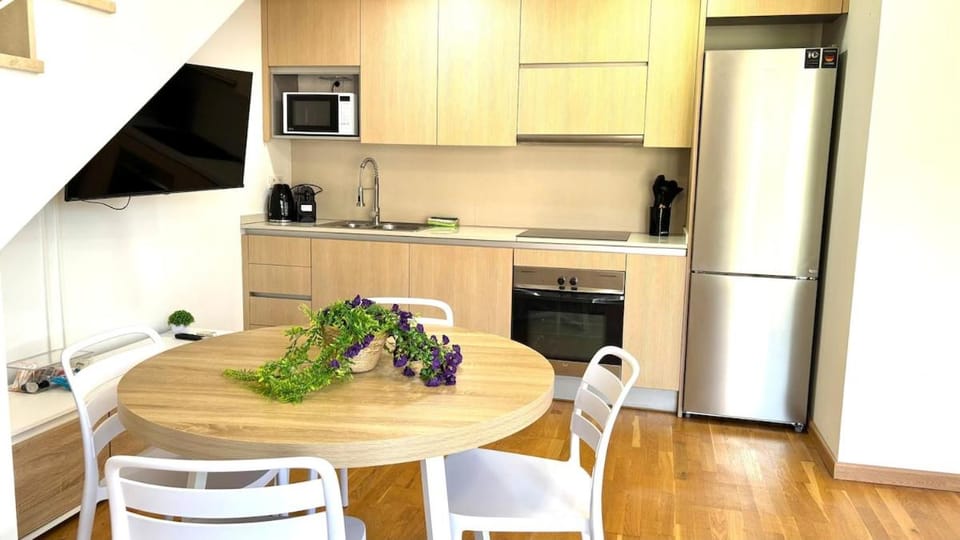 Sun Duplex Attic byPrestigi D8 Apartment in Terrassa