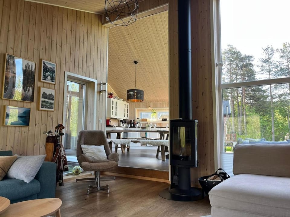Exclusive Designer Cabin - Panoramic Mountain View Cabin in Vestland