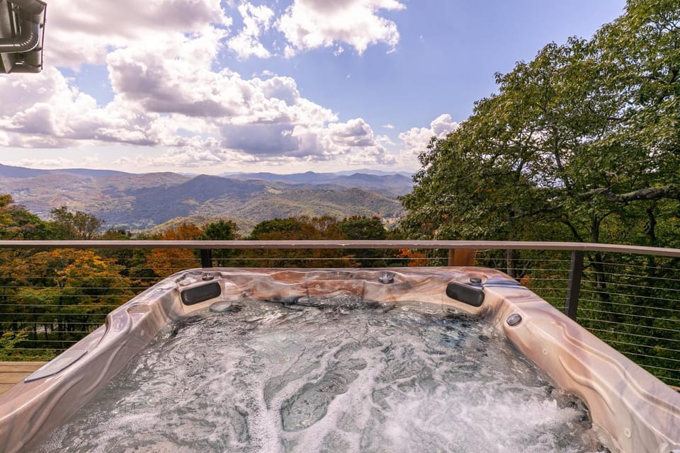 Heavenly Daze at Eagles Nest House in Beech Mountain