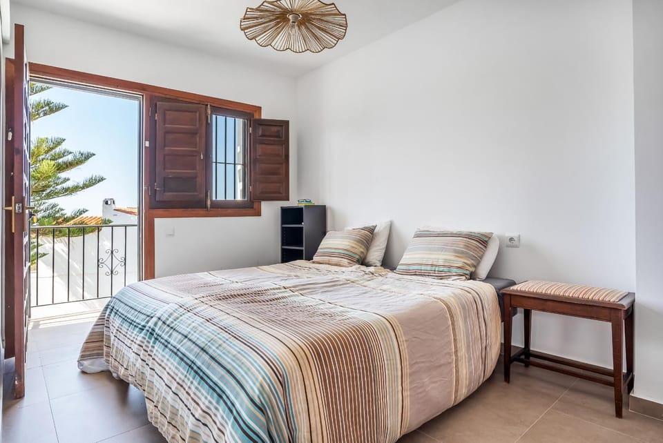 Sunny Townhouse with Terrace in Nerja House in Nerja