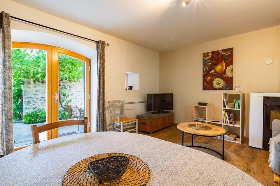 Property building, Living room