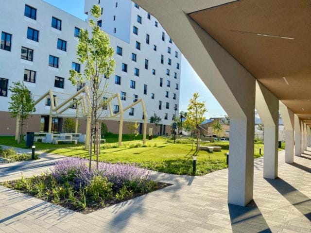 Property building, Garden