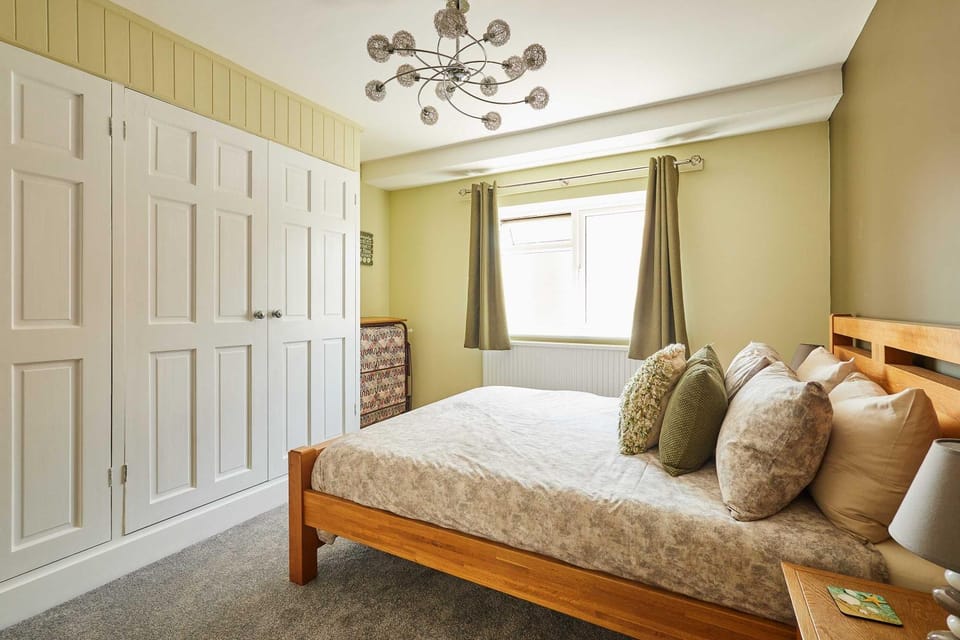 Bed, Bedroom, wardrobe