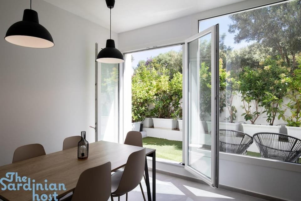 Garden, Living room