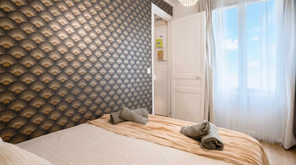 Gem 3 Guests Le Bon Marche Apartment in Paris