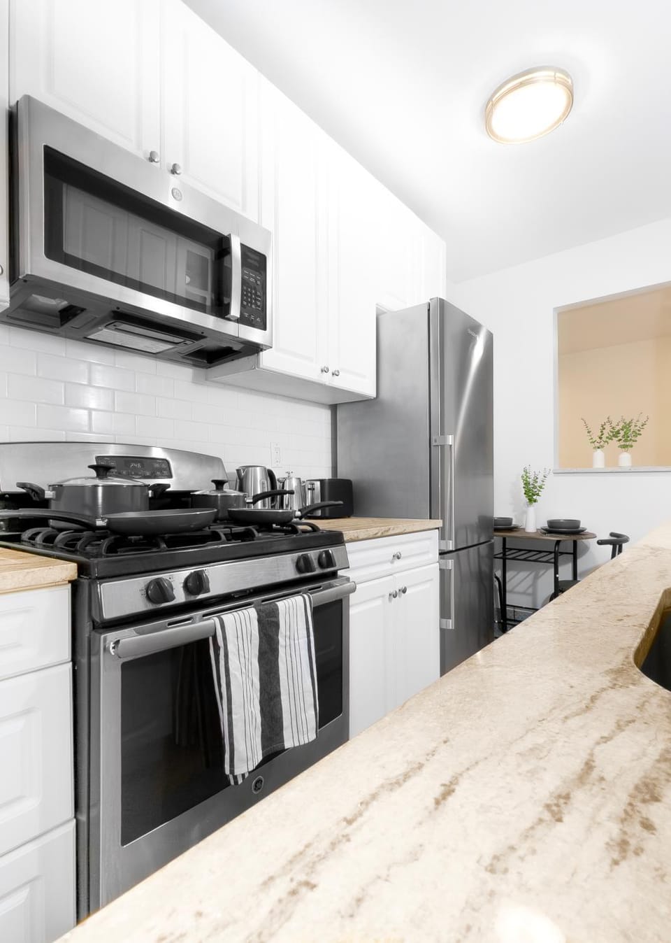 Beachh - Sea Breeze - Green3090 Vacation rental in Brighton Beach