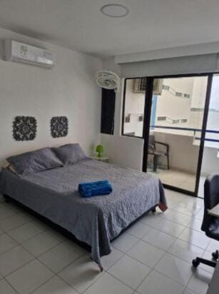 Loft 702, Marina del Rey, Vista Mar building Apartment in Cartagena