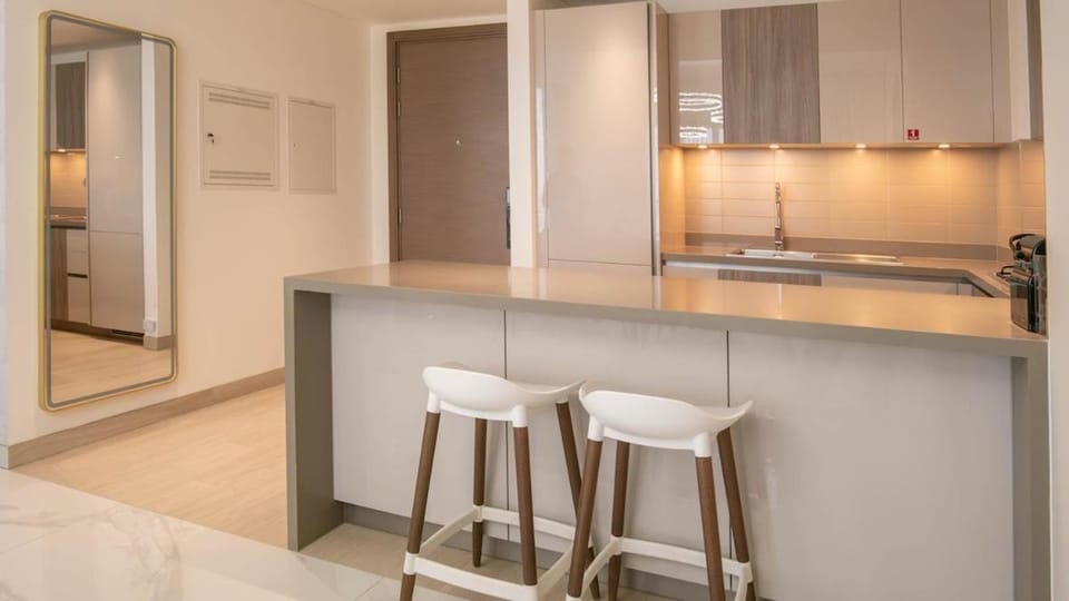 Luxury 2Bedroom in Sobha with stunning Burj View Apartment in Dubai