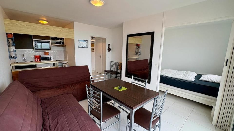 L'Horizon - Appartement résidence front de mer avec vue mer Apartment in Bernières-sur-Mer