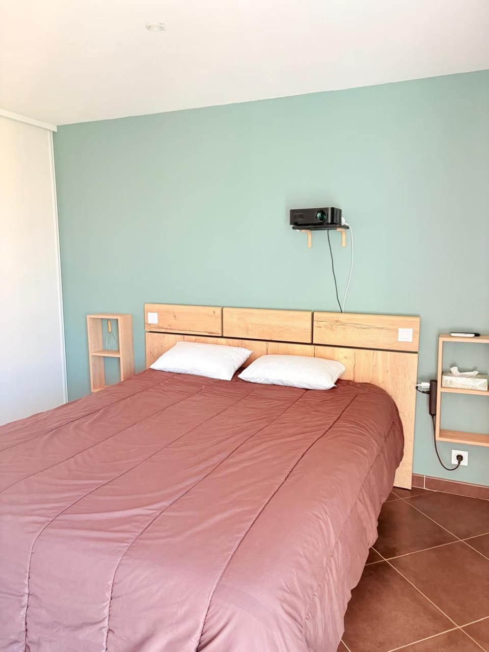 St Cyprien Charmant appartement ensoleille Apartment in Saint-Cyprien