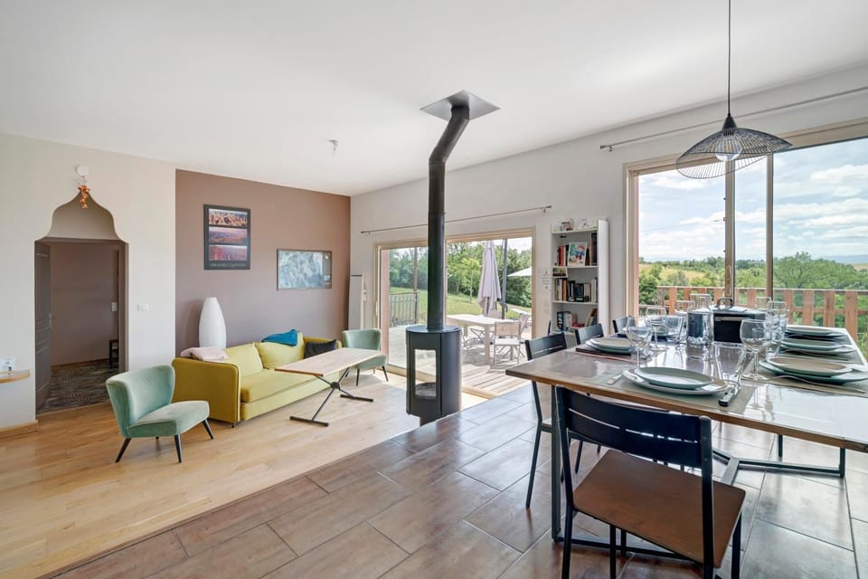 Property building, Living room