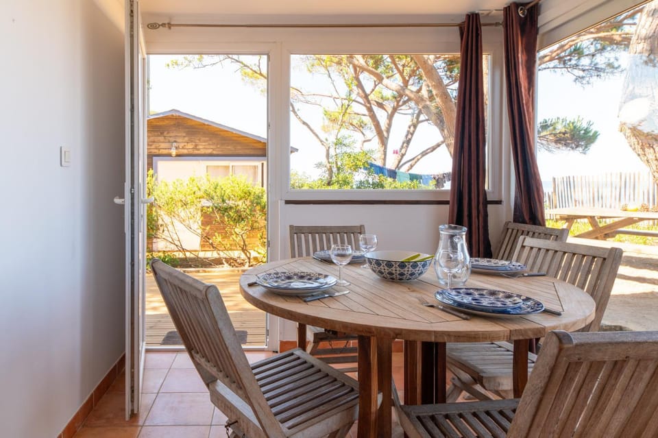 Dune Sud Chalet in Corsica