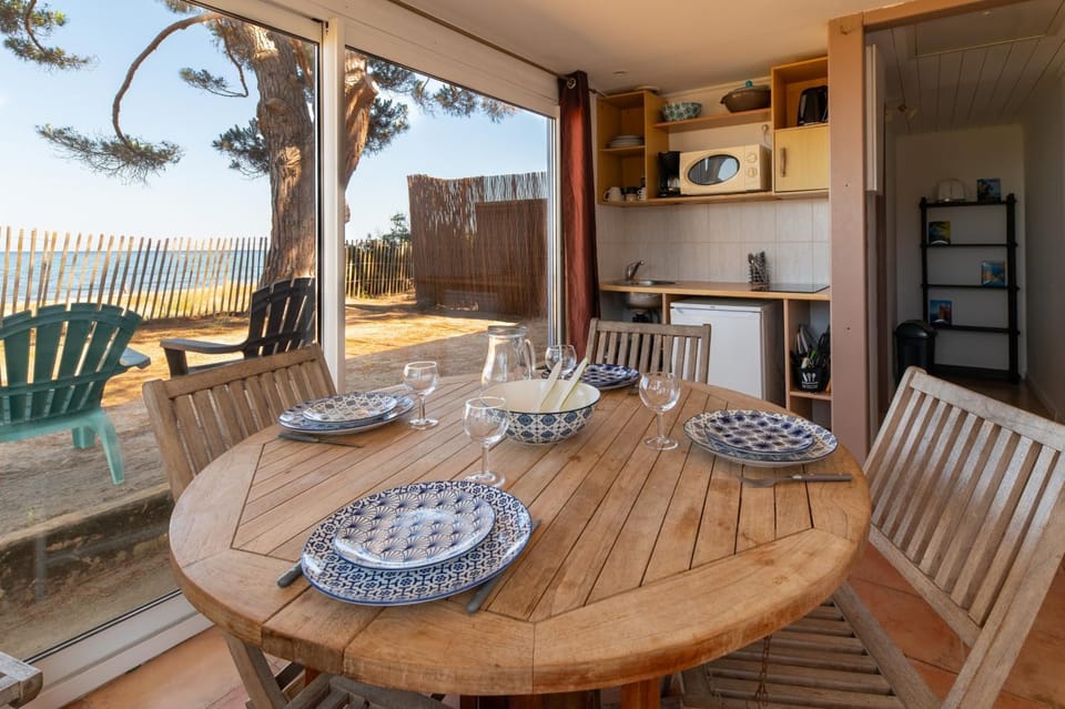 Dune Sud Chalet in Corsica