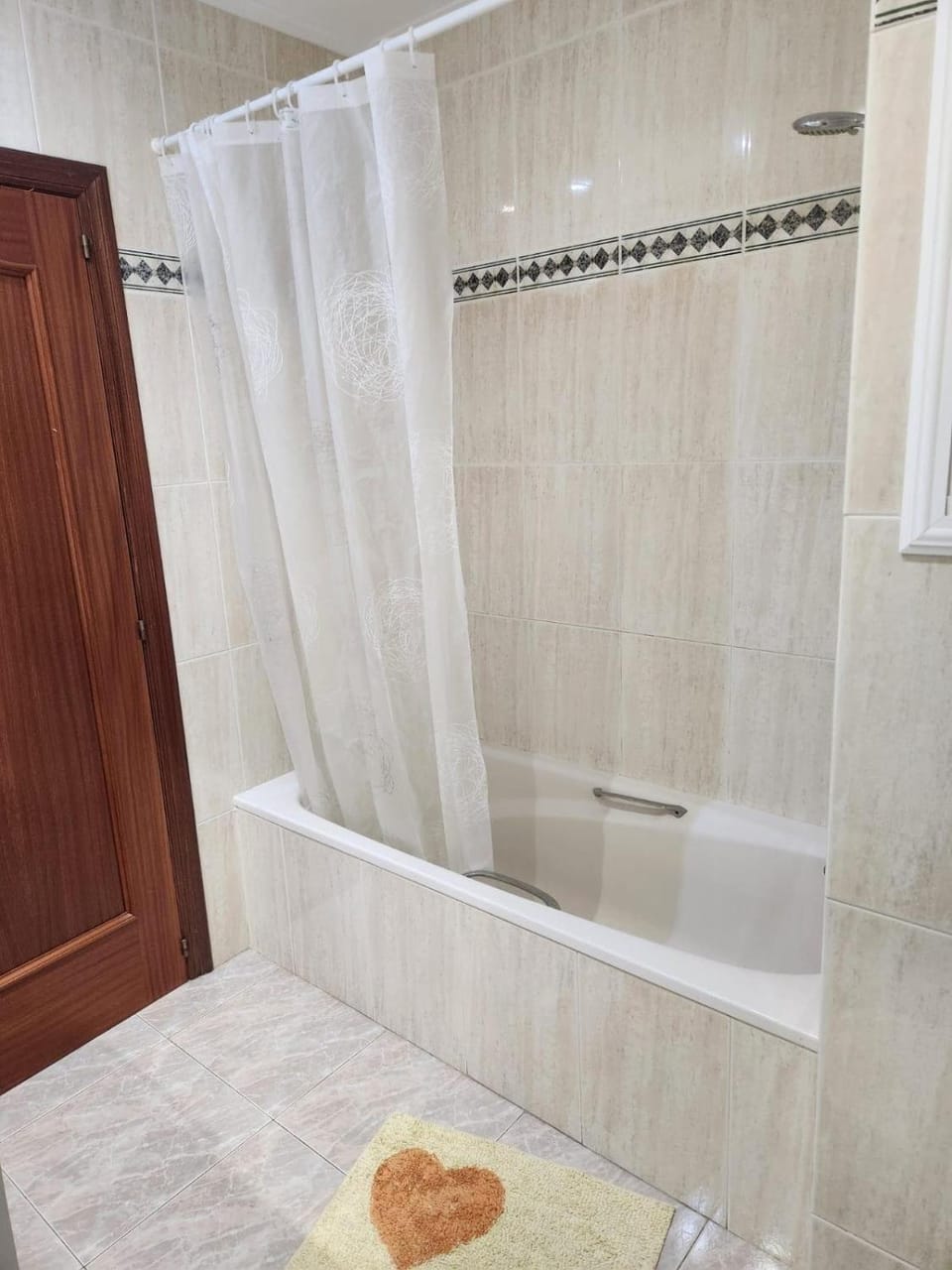 Cambrils Beachfront Parking Included Apartment in Cambrils