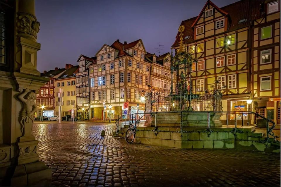 Central, Near Main Train Station, Supermarket, Train, Vahrenwalder Apartment in Hanover