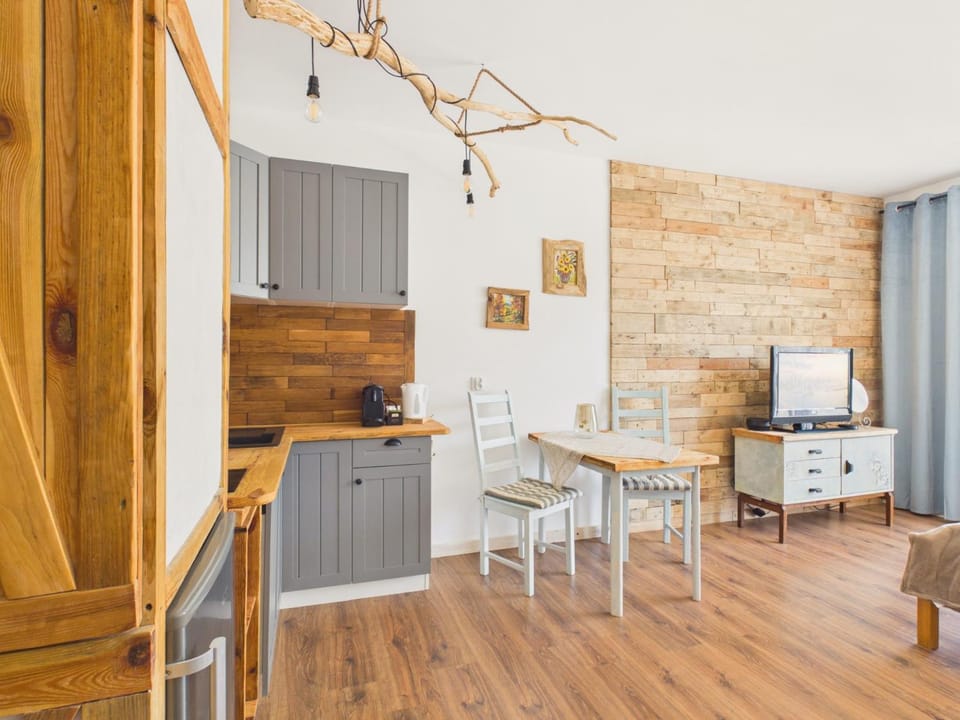 Kitchen or kitchenette, Living room, Dining area
