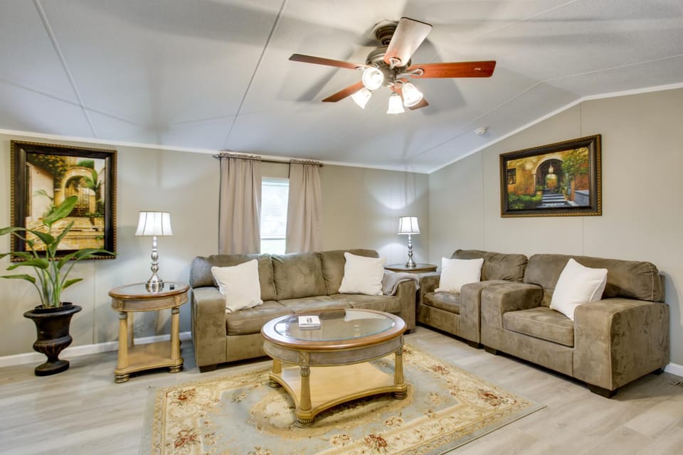 The Quiet Escape… Near New Orleans House in LaPlace