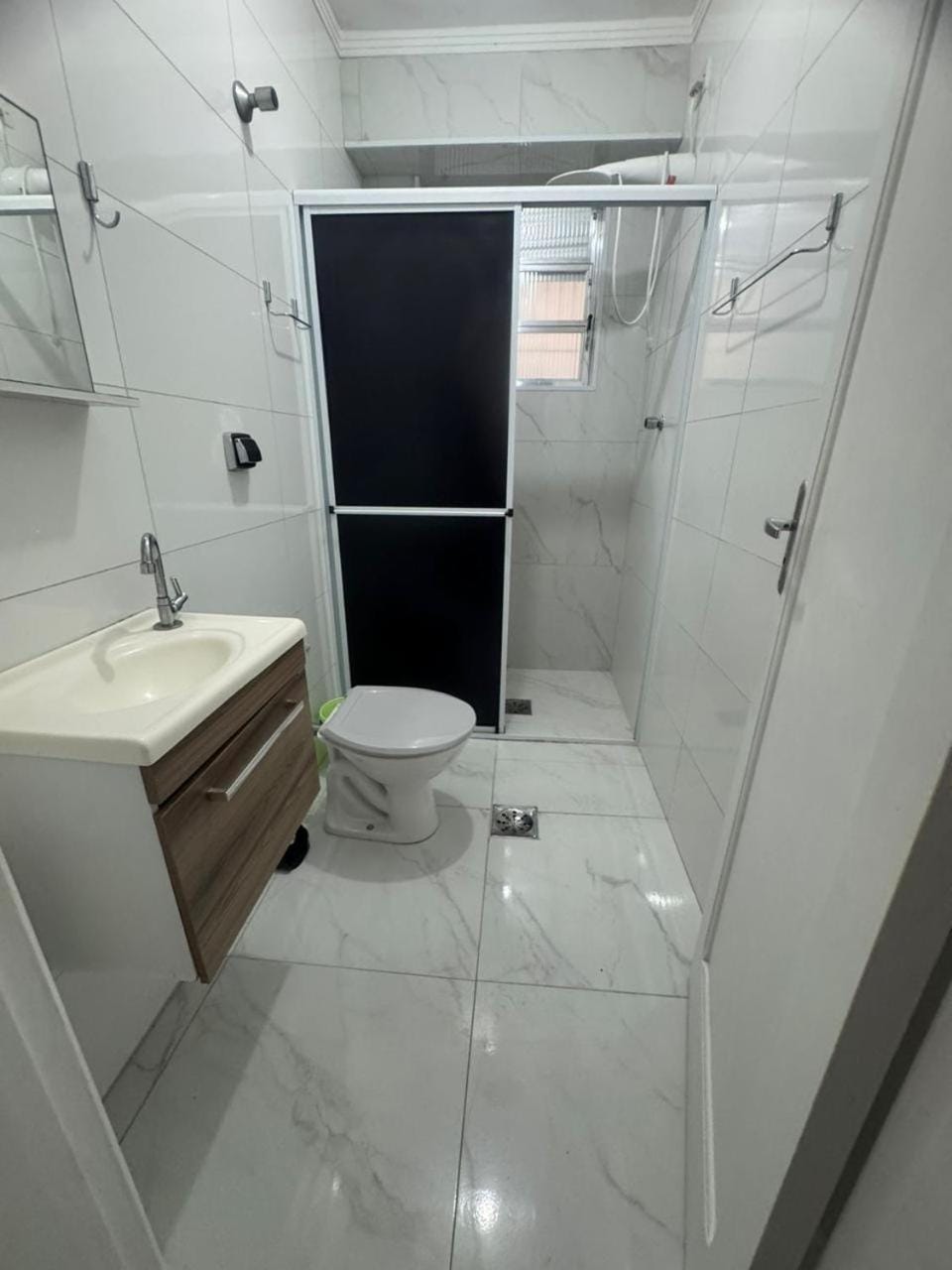 Apartamento Completo a 30 metros da Praia da Biquinha em São Vicente Apartment in Santos